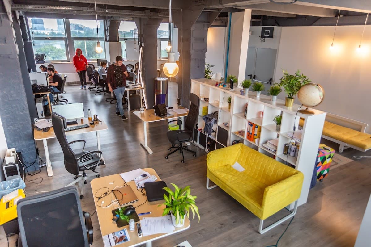 Cromatic Studios — 2