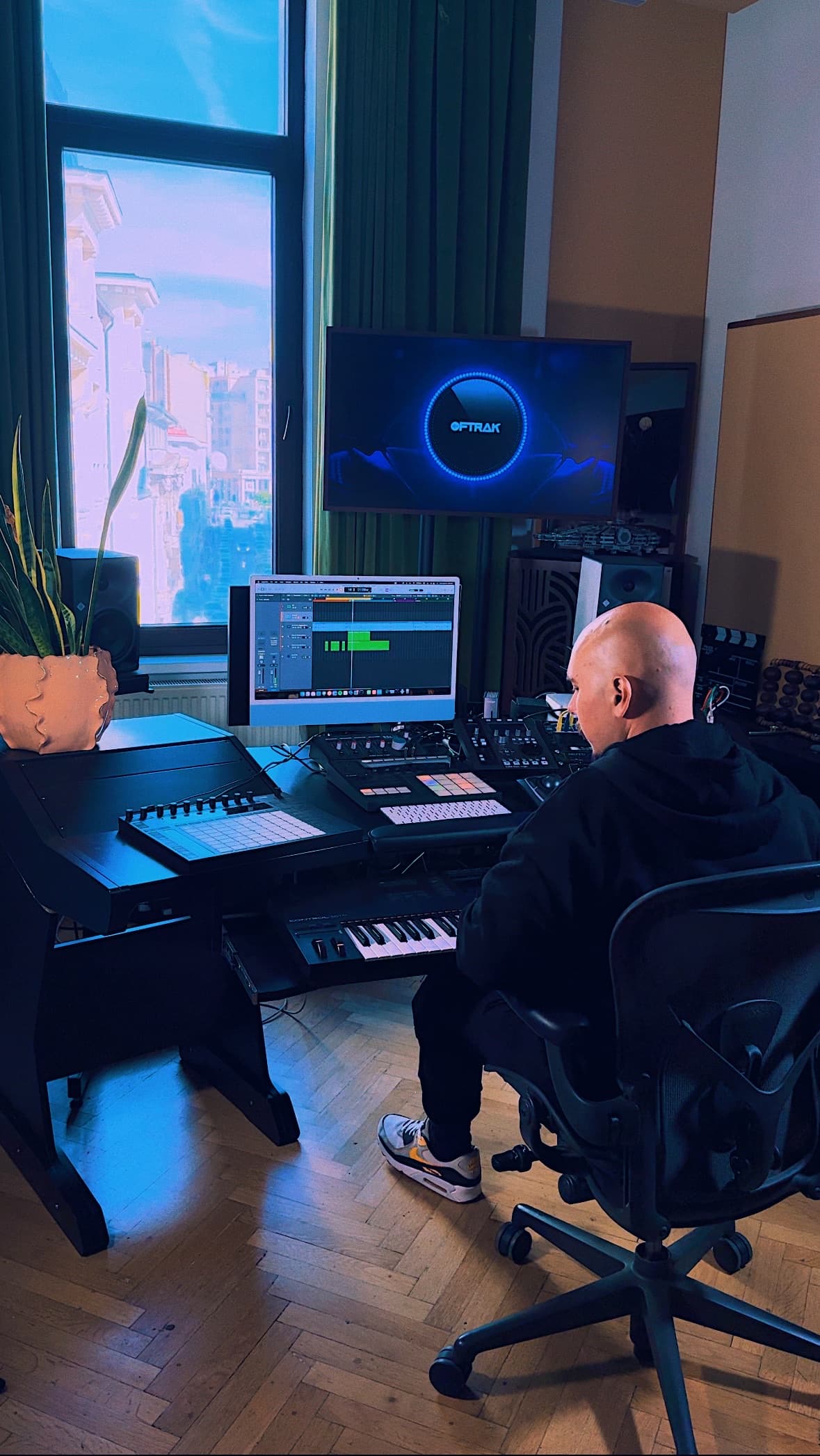 Infinity Studio — 3