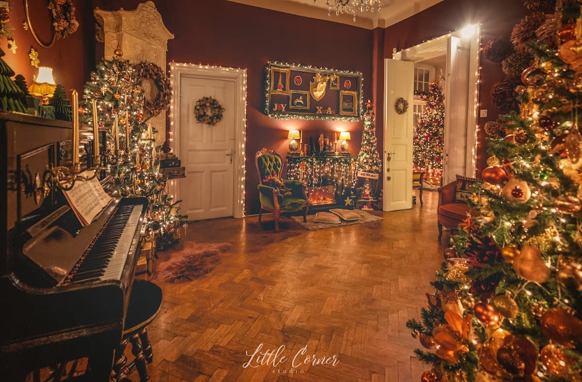 Little Corner Studio — 2